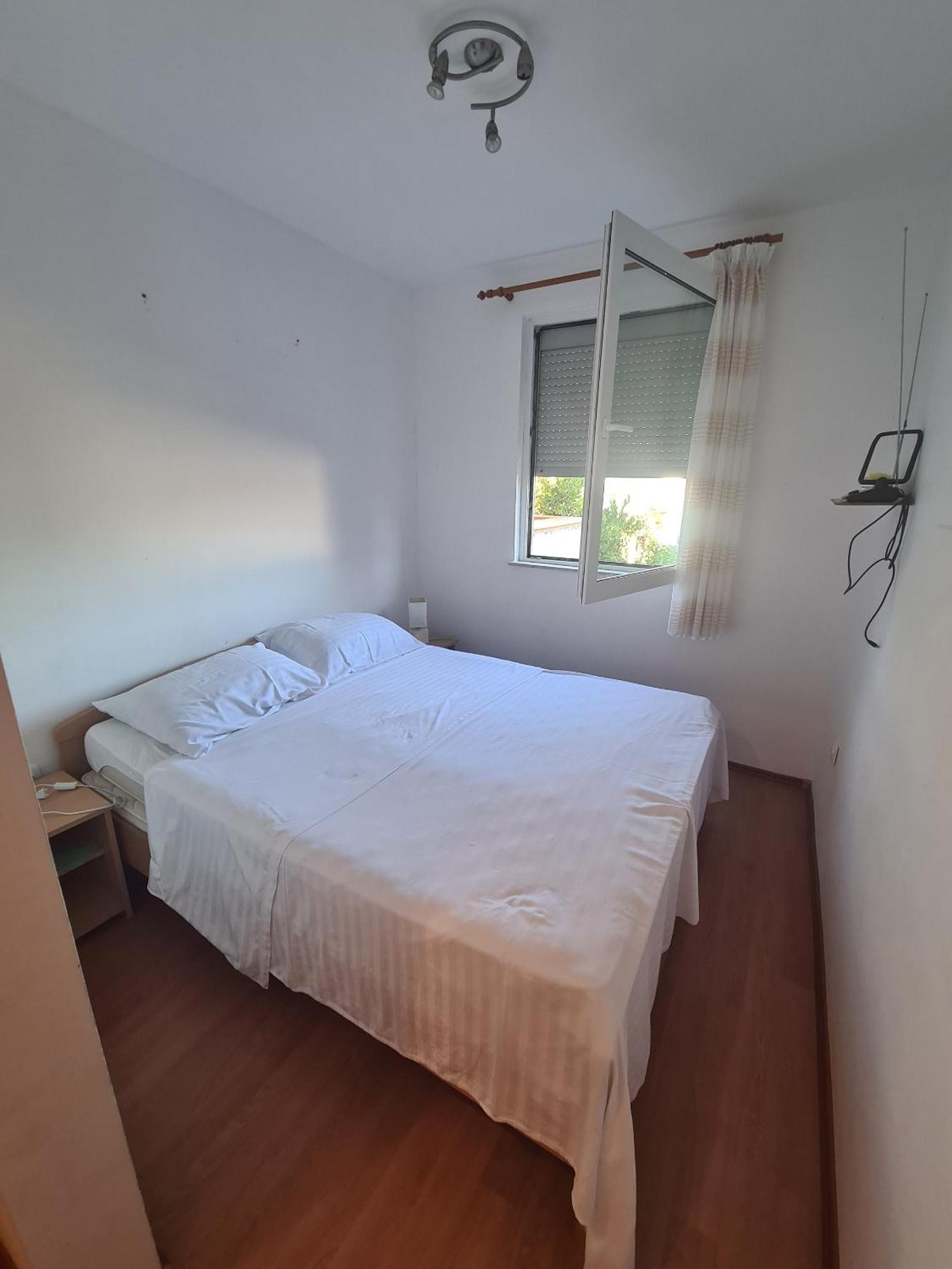 Apartments With A Parking Space Cizici, Krk - 15415 Malinska Exterior foto